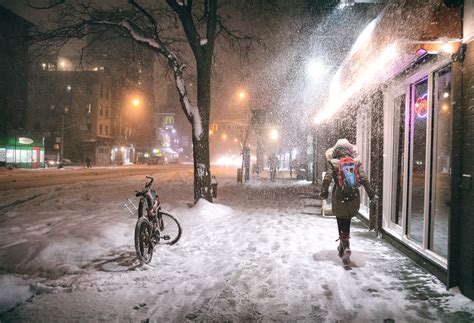 New York City Snow Janus East Village At Night Flickr