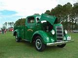 Pictures of Mack Pickup Truck