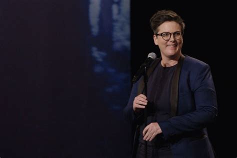 Who Is Comedian Hannah Gadsby Star Of Netflix Show Nanette Metro News