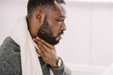 Sore Throat And Ear Pain On One Side The Causes
