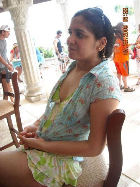 Ontel Hordok Desi Babes 15 Cute Pictures Of Real Life