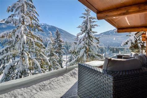 Chalettotemwhistler Whistler Luxury Chalets Villas And Vacation