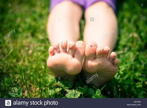 Little Toes Stock Photos And Little Toes Stock Images Alamy