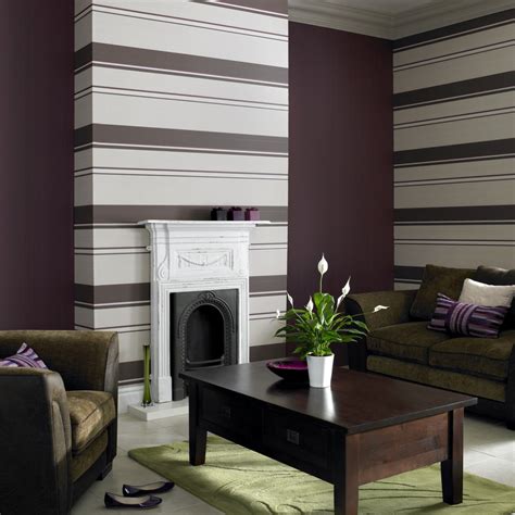Be it floral patterns or attractive stripes, we can help you find beautiful wallpaper designs for living room for your home. Wallpaper Accent Wall- How to Do it Right - Interior Design Ideas