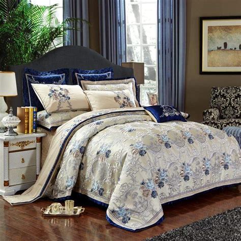 Oriental Jacquard Luxury Bedding Set Articture