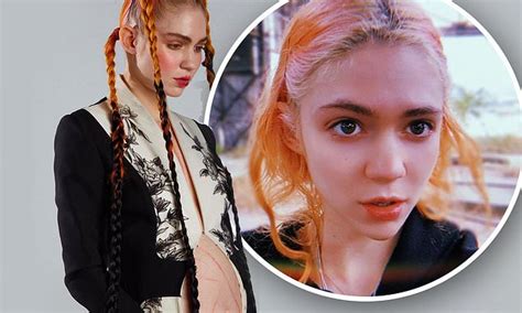 Elon Musk S Girlfriend Grimes Confirms Pregnancy And Is Struggling Through Her Second Trimester