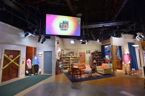 Big Bang Theory Arrives At Wb Studio Tour Hollywood Style And Society