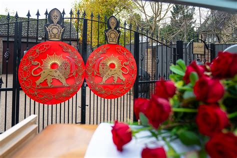 Capturing Moments of Love and Remembrance: Nottinghamshire Funeral