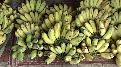 Cambodia Phnom Penh Central Market Bananas A Banana Flickr