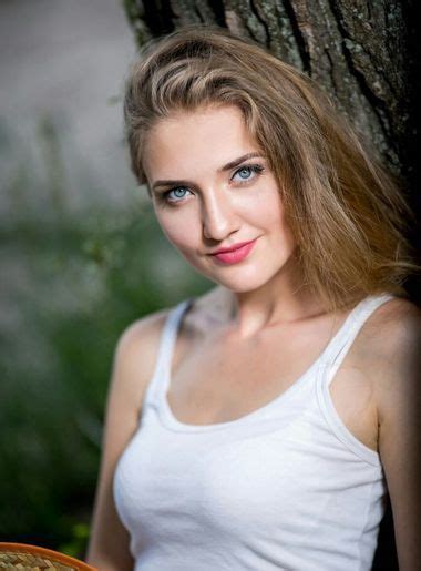 Id 75775 Blondie From Ukraine 33 Years Old Blonde Blue Eyes