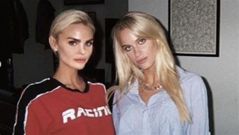 These Twin Sisters Look Exactly Alike Newsiosity