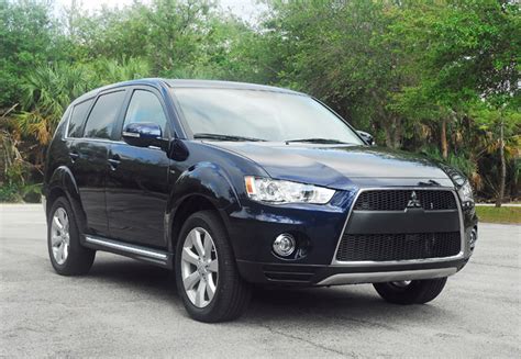 2013 Mitsubishi Outlander V6 Gt Review And Test Drive Automotive Addicts