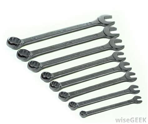 Wrench Buying Guide Types Of Wrenches Uses And Features Wrench