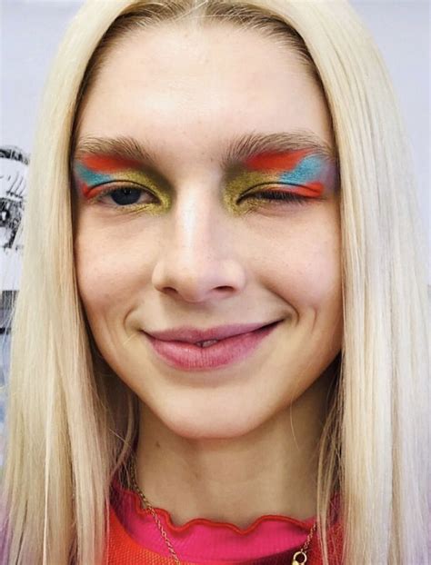 Makeup On Hunter Schafer Jules For Hbos Euphoria By Doniella Davy Neon Eyeshadow Colorful