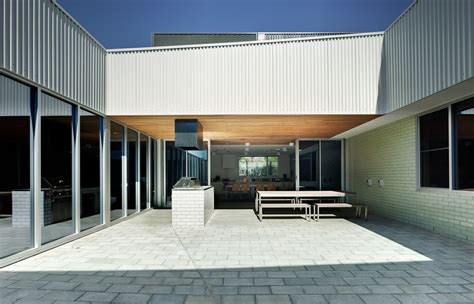 Gallery Of Carrum Downs Police Station Kerstin Thompson Architects 1