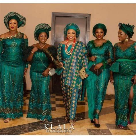 2019 Wedding Color Emerald Green Nigerian Wedding Dresses Traditional Emerald Green