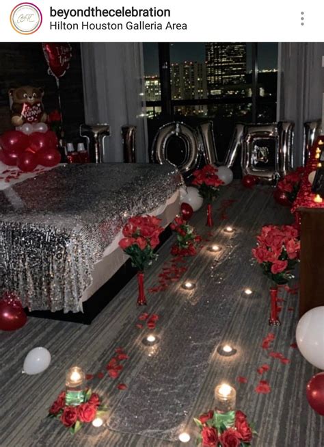 Valentines Day Hotel Room Ideas For Him ~ Romantic Bedroom Valentine Decorations Source