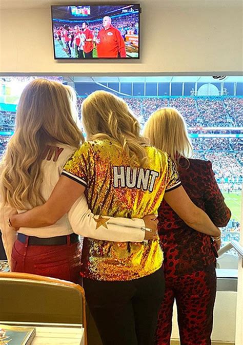 Nfl Gracie Hunt The Instagram Model And Daughter Of The Kansas City Chiefs Owner Foto 2 De
