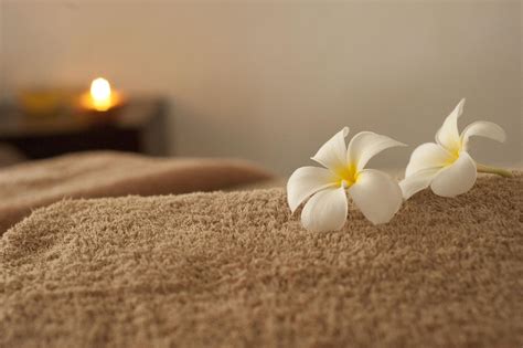 Massage Des 5 Continents Christelle Gabet Massage Bien être