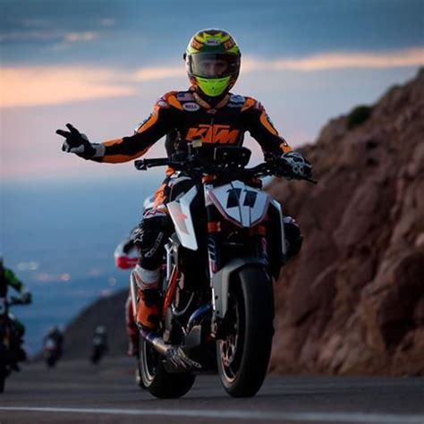 Jsm custom contracting prides itself as not only the best, but also the most outstanding interior carpenter throughout colorado springs and monument. Pin de Matt Carpenter em Moto | Pikes peak, Colorado springs