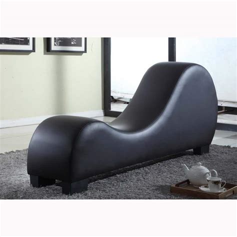 Venetian Worldwide Versa Chair Black Leatherette Curved Back Chaise Lounge Vene Cl10 The Home
