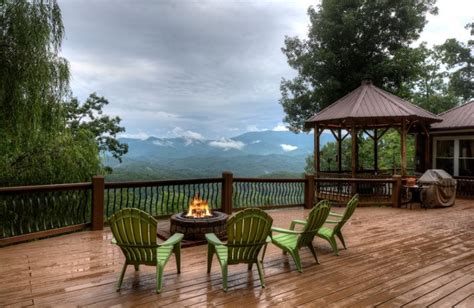 All are fully equipped with their very own undercover private balcony and bbq area to ensure you. Hidden Creek Cabins (Bryson City, NC) - Resort Reviews ...