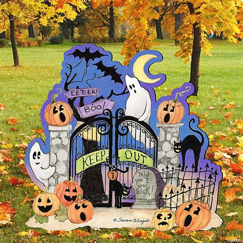 Designocracy Halloween Scene Halloween Outdoor Decor Susan Winget