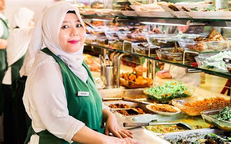 Watch the video to see the action. 10 Best Must Try Halal Restaurants in Singapore
