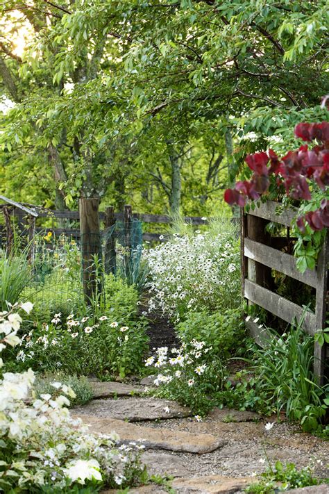 97 Backyard Flower Garden Backyard Landscaping Designs Backyard