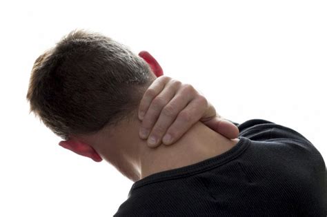 treatment-for-neck-pain-and-whiplash-injuries-perfect-balance-clinic