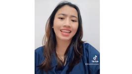 Biodata Anifah Suryani Lengkap Umur Dan Agama Tiktoker Cantik Yang Cerdas Banget