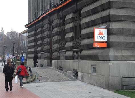 The bank handles large amounts of data through its corporate data warehouse as well as a big data platform. ING Bank Śląski znika z ulicy Mickiewicza - Katowice24