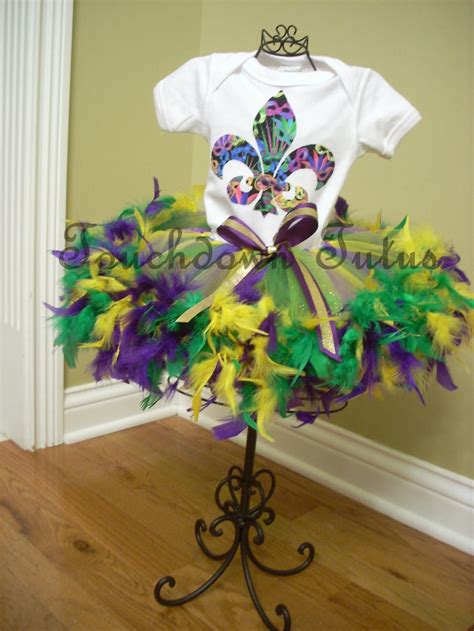 Mardi Gras Tutu Outfit With Feathers Etsy Mardi Gras Outfits Mardi