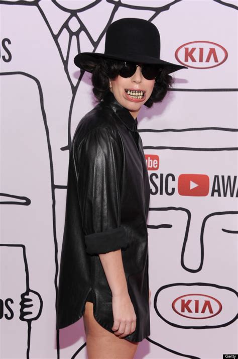 Lady Gaga Wears Actual Teeth Grill To The Youtube Awards Huffpost Uk