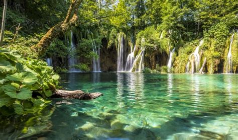Plitvice Lakes National Park One Day Excursions