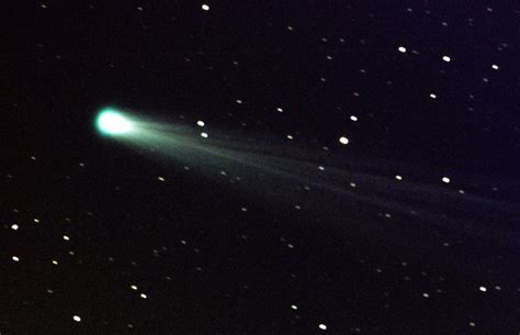 Nasa Still Investigating Comet Isons Remnants The Mary Sue