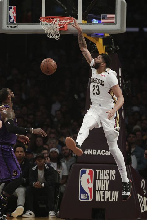 The crossover reached out to the veteran nba photographer to discuss his iconic snapshot of he's even captured bryant dunking on lebron james and documented stephen curry's euphoria when celebrating an nba championship. LeBron James gets triple-double, Lakers top Pelicans 112-104