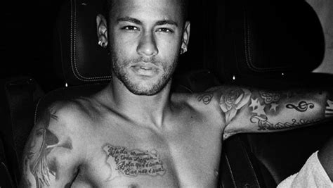 Neymar Faz Ensaio Nu Com Fotógrafo Acusado De Assédio Jornal Opção