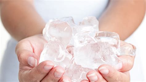 Children Suffering Second Degree Burns In Salt And Ice Challenge