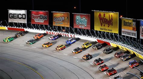 Nascar Fantasy Picks Best Darlington Raceway Drivers For Draftkings