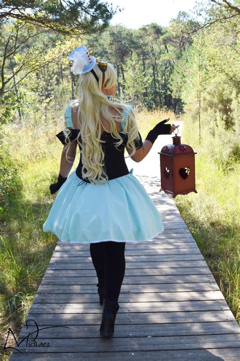 Alice In Wonderland ~ Steampunk By Gwenwhyvar On Deviantart