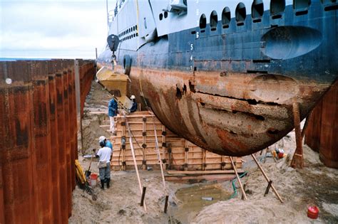 Uss Drum Ss 228 History