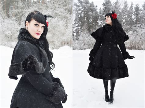 Ventovir Black Furry Coat Lookbook