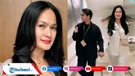 Biodata Profil Donna Harun Ibu Kandung Aktor Ricky Harun Penampilan Di