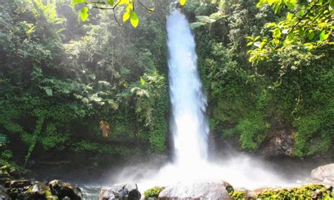 Membangun wisata alam yang berkelanjutan di desa. 10 Gambar Lembah Cilengkrang Kuningan, Harga Tiket Masuk ...