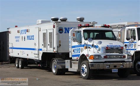 Nypd Esu Unit 7002 ~ 20 Sterling Tractor And Esu Trailer With Images