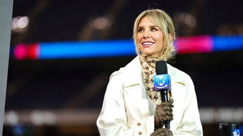 Female Sports Reporters Slam Charissa Thompson For Making Up Sideline