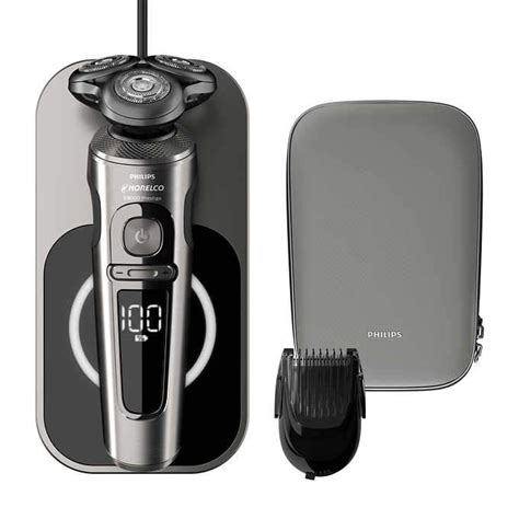 Philips Norelco Wet And Dry Electric Shaver With Qi Charging Pad