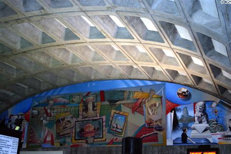 Metro Center Station Mural Of Scenes Of Washington Washington Dc