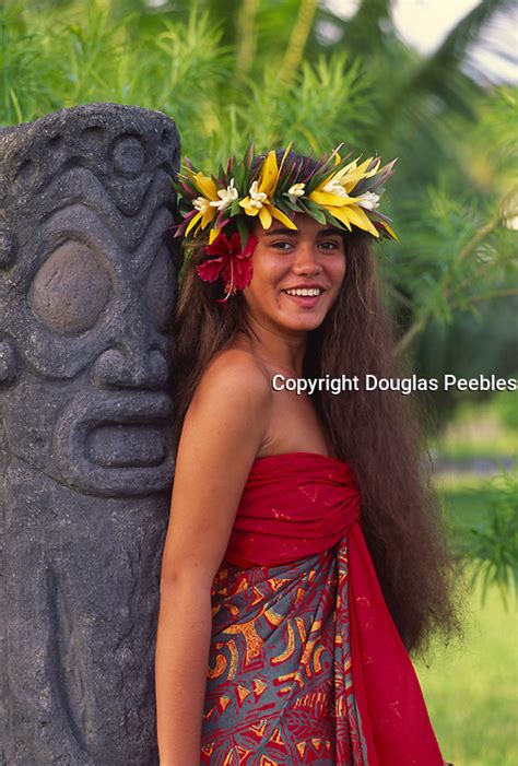 Naked Polynesian Women With The Breast Telegraph